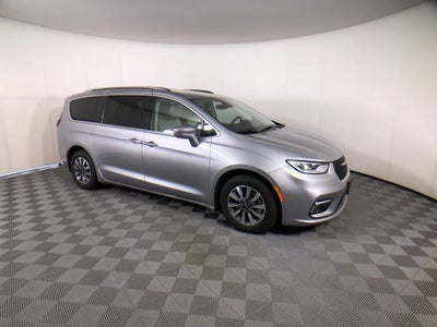 2021 Chrysler Pacifica Hybrid Touring L
