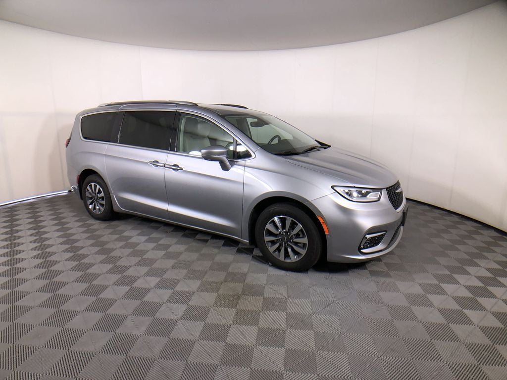 2021 Chrysler Pacifica Hybrid Touring L