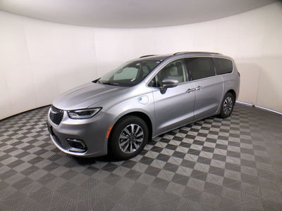 2021 Chrysler Pacifica Hybrid Touring L