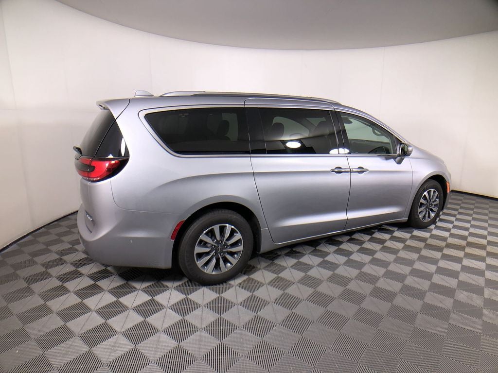 2021 Chrysler Pacifica Hybrid Touring L
