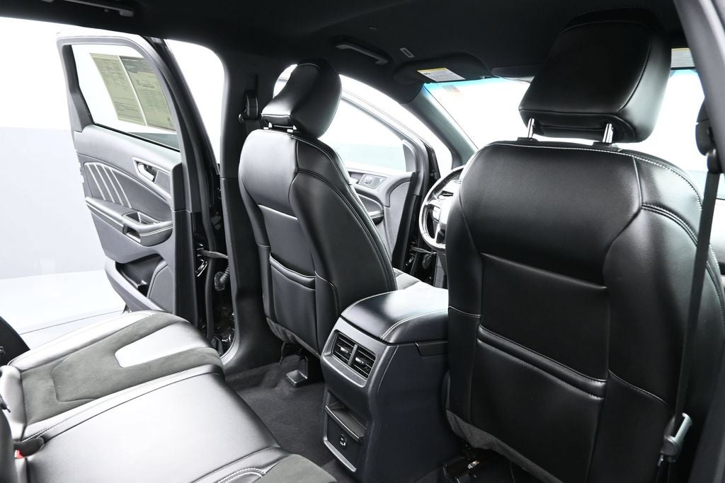 2021 Ford Edge ST