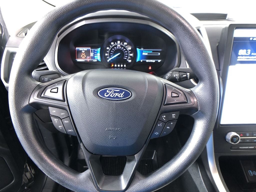 2023 Ford Edge SE