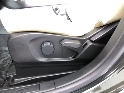 2023 Ford Edge SE