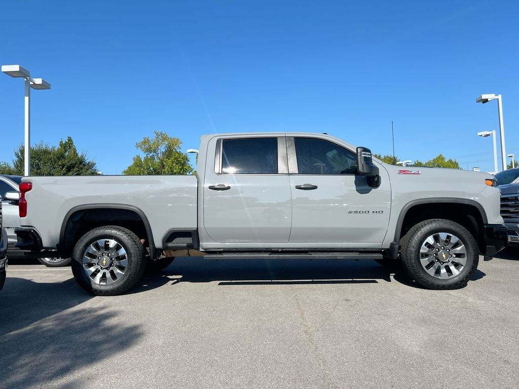 2025 Chevrolet Silverado 2500 Custom