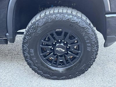 2025 Chevrolet Silverado 2500HD ZR2