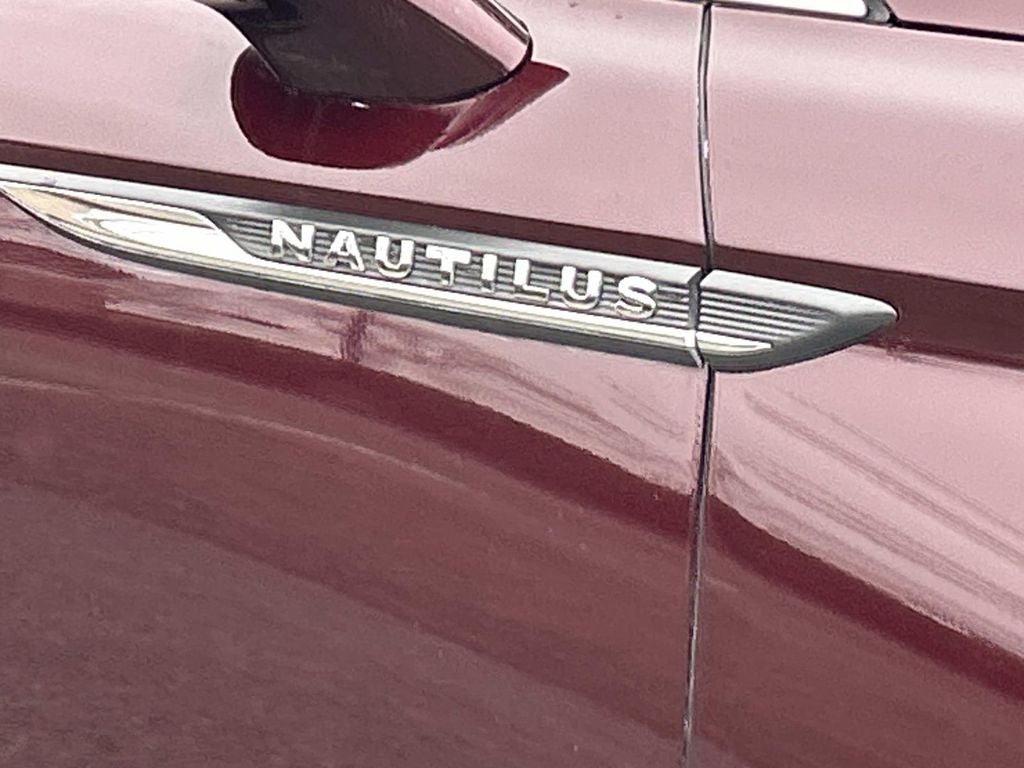 2019 Lincoln Nautilus Select
