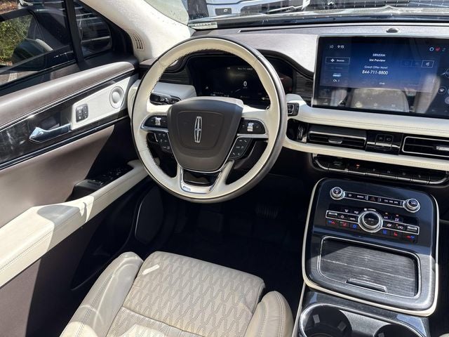 2022 Lincoln Nautilus Black Label