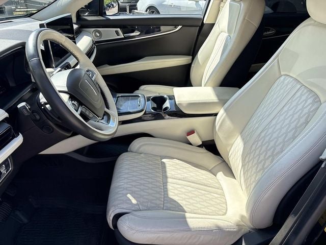 2022 Lincoln Nautilus Black Label