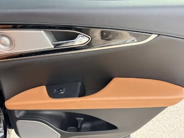 2023 Lincoln Nautilus Black Label