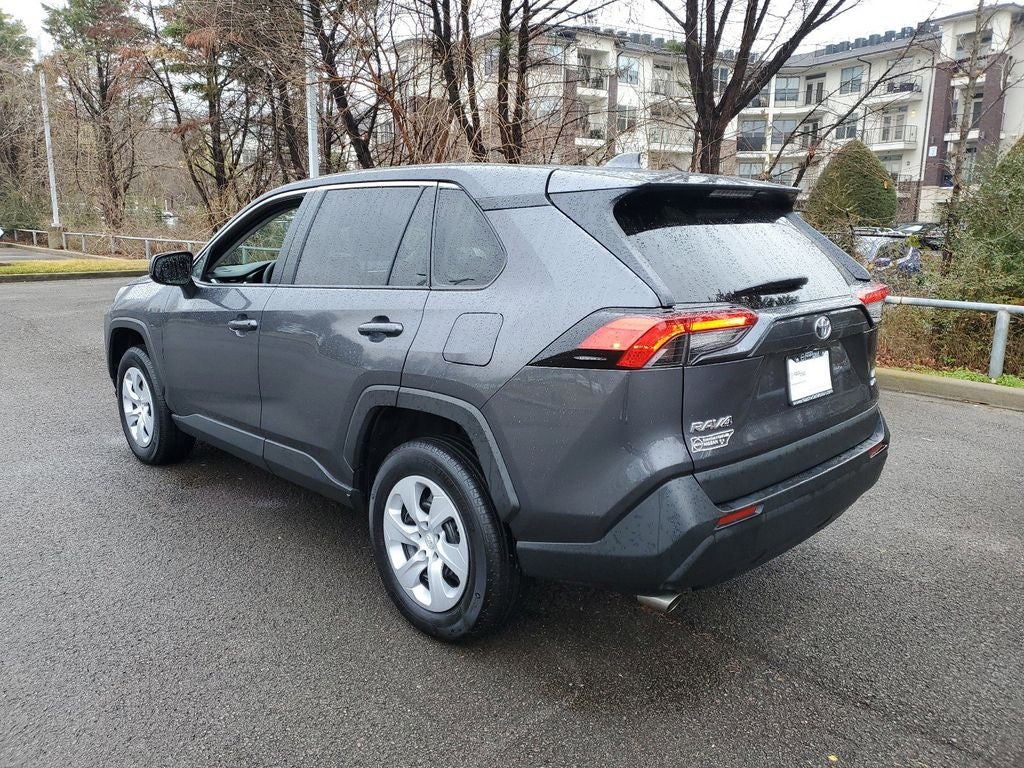 2025 Toyota RAV4 LE