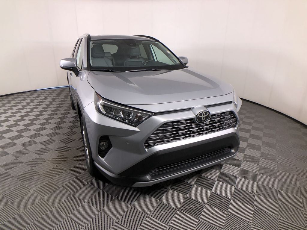 2020 Toyota RAV4 Limited