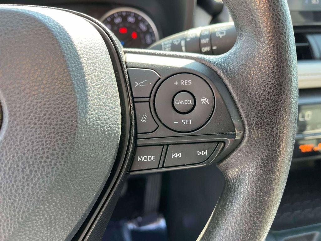 2019 Toyota RAV4 Hybrid XLE