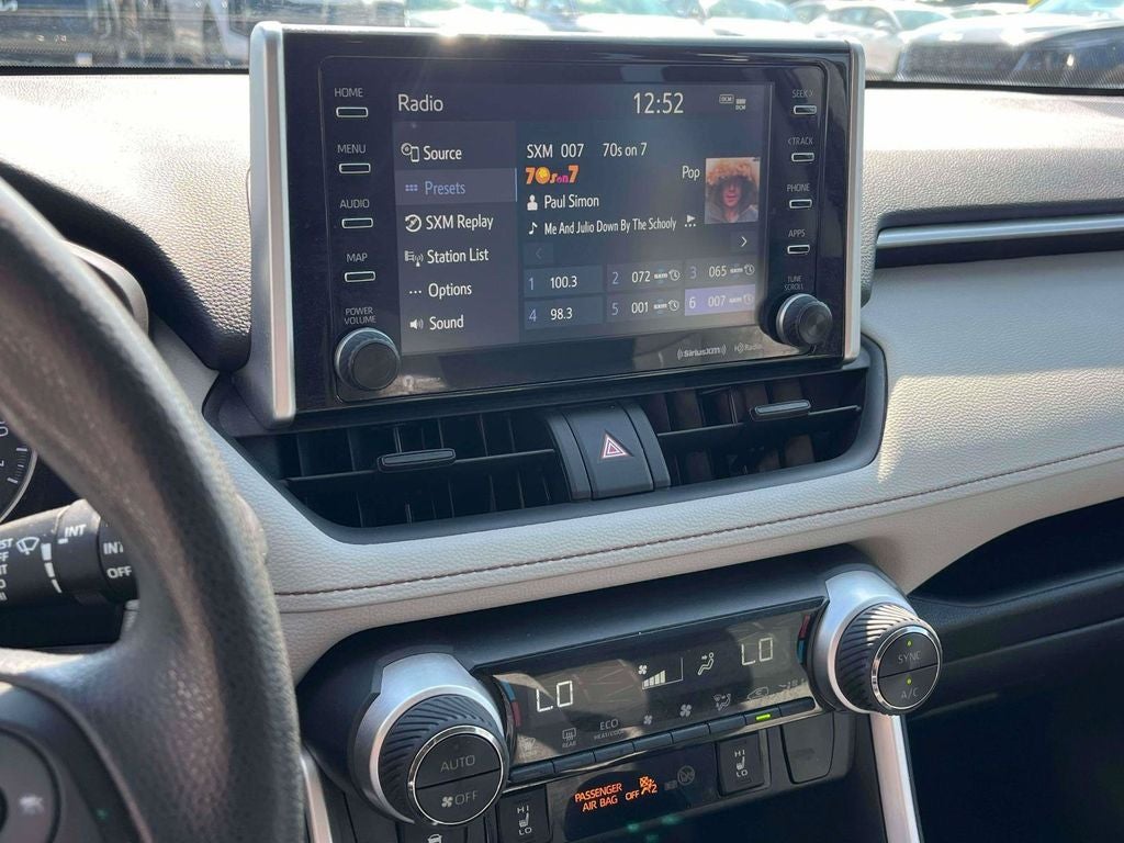 2019 Toyota RAV4 Hybrid XLE