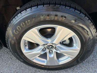 2019 Toyota RAV4 Hybrid XLE
