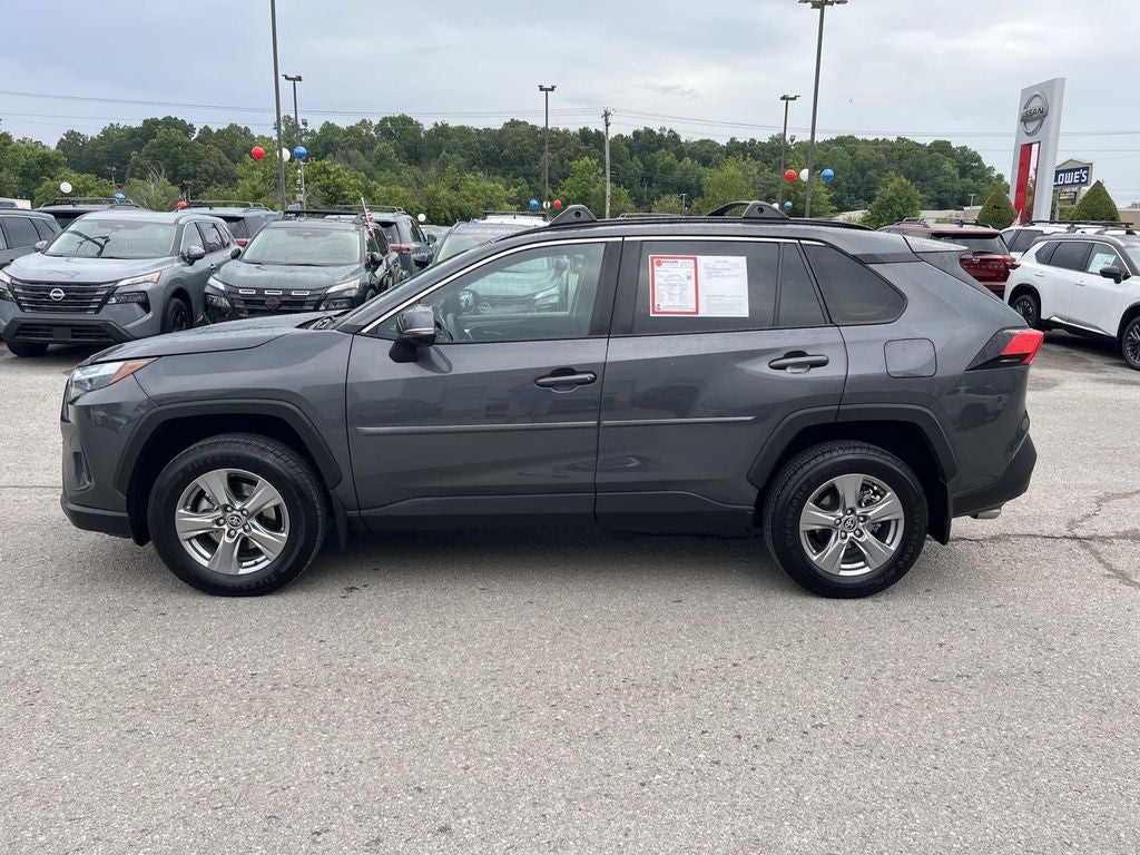 2024 Toyota RAV4 XLE