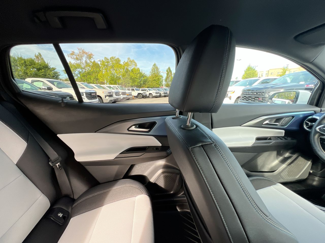 2024 Chevrolet Equinox EV LT