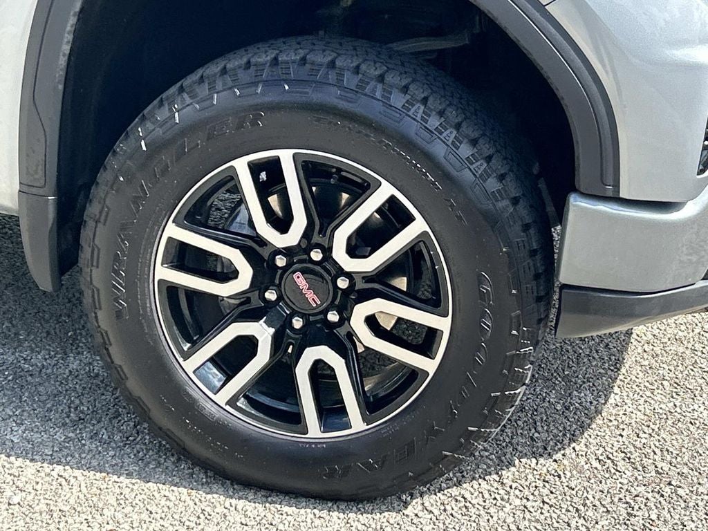 2024 GMC Sierra 1500 AT4