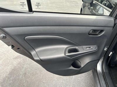 2024 Nissan Versa 1.6 S