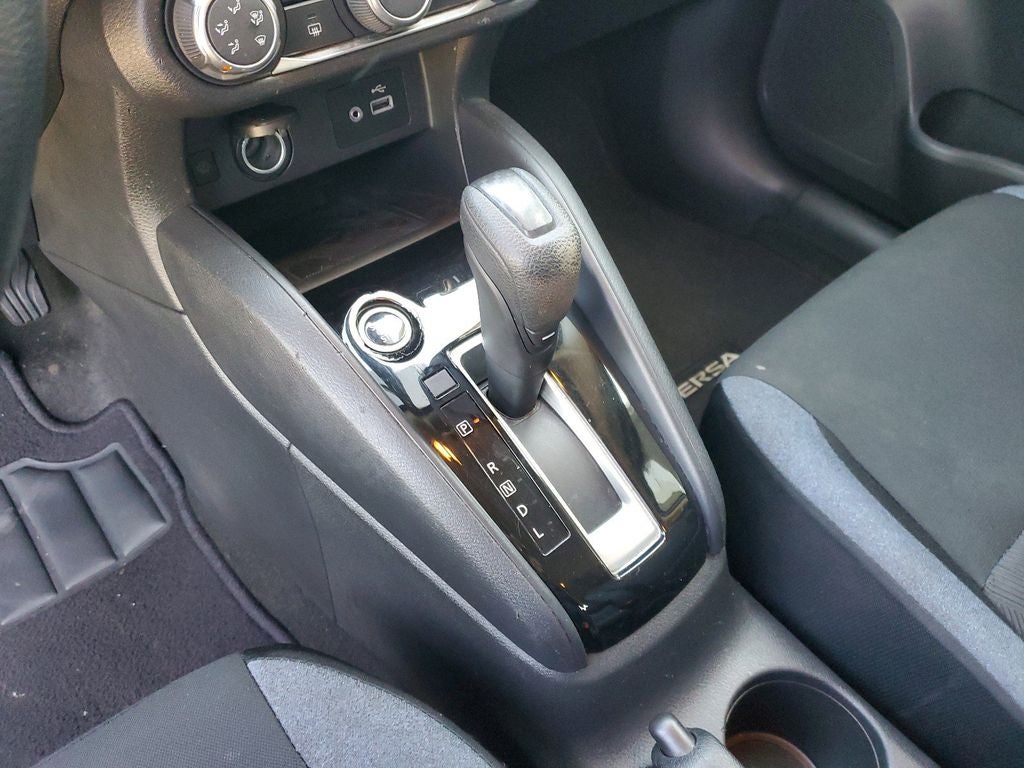 2023 Nissan Versa 1.6 SV