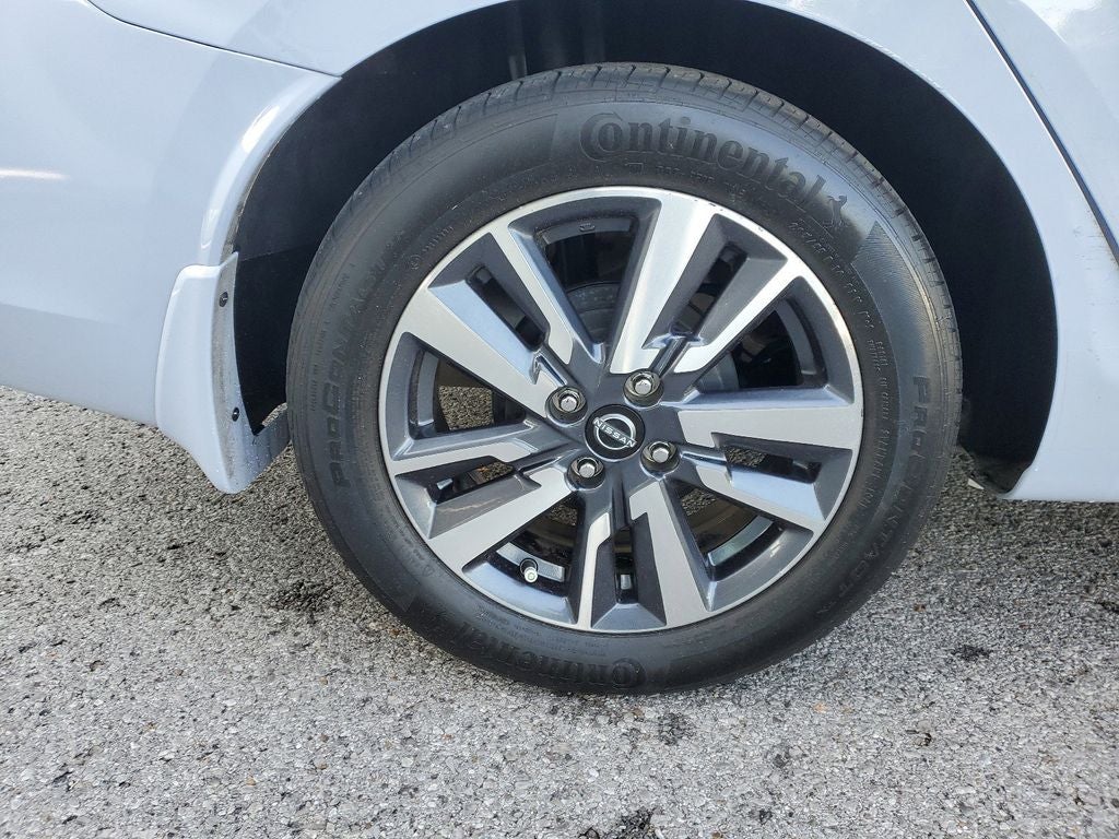 2023 Nissan Versa 1.6 SV