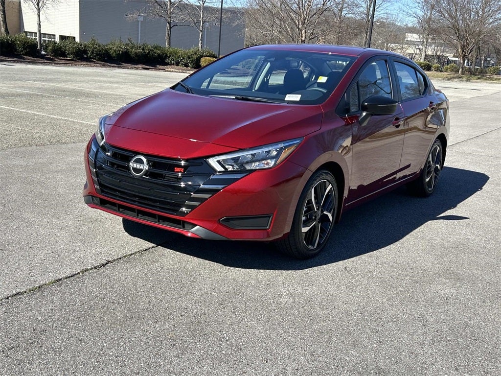 2025 Nissan Versa 1.6 SR