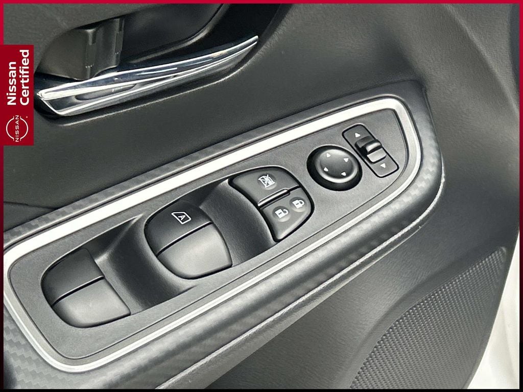 2024 Nissan Versa 1.6 SR