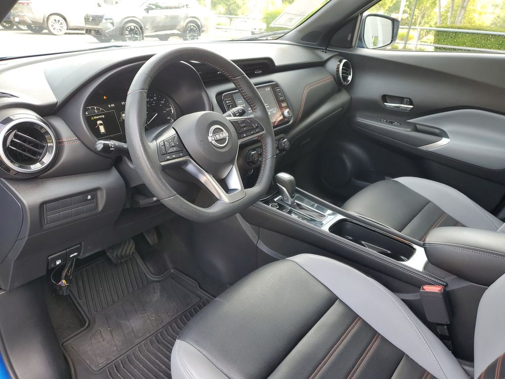 2023 Nissan Kicks SR