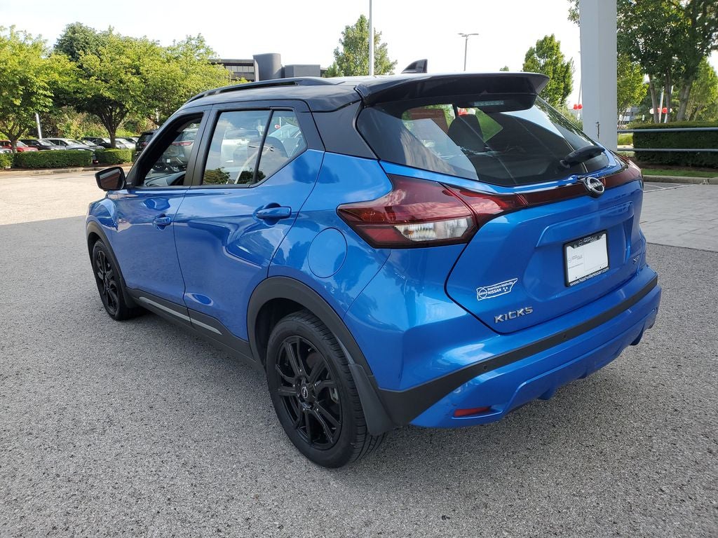 2023 Nissan Kicks SR