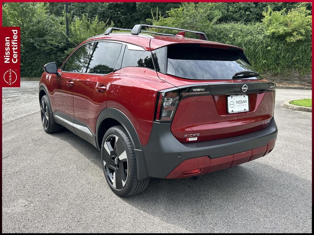 2025 Nissan Kicks SR