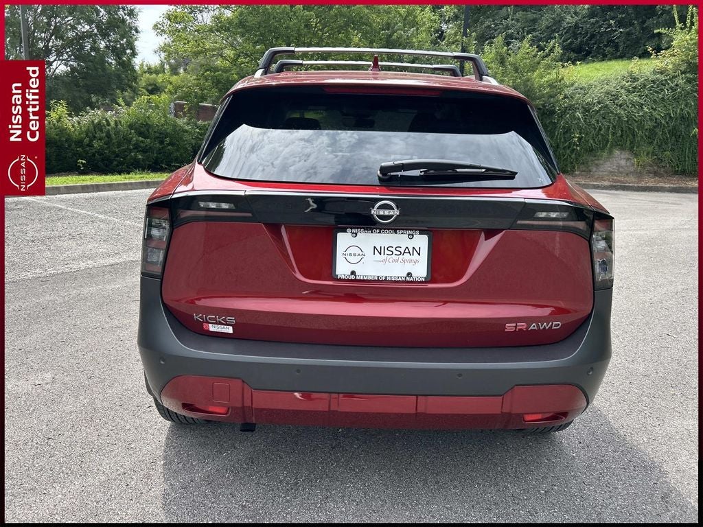 2025 Nissan Kicks SR