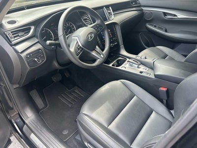 2025 INFINITI QX50 PURE