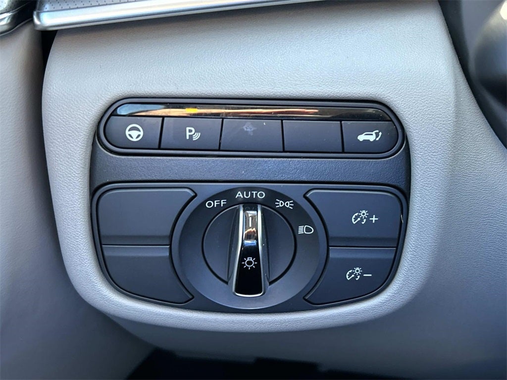 2023 INFINITI QX50 LUXE