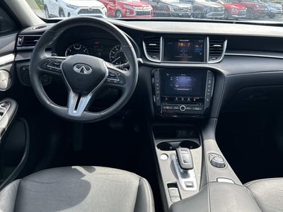 2023 INFINITI QX50 LUXE