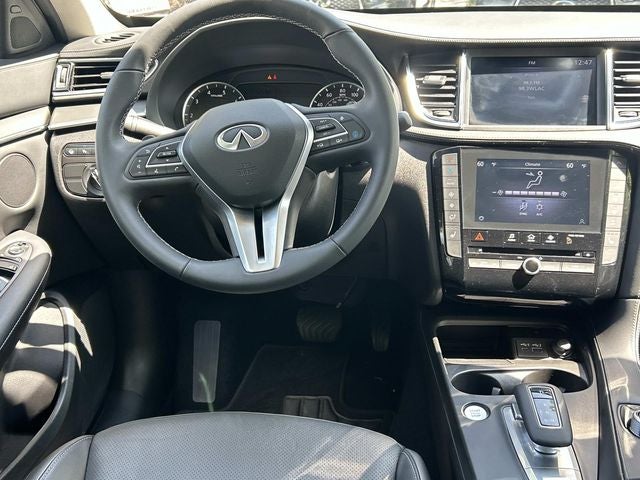 2025 INFINITI QX50 LUXE