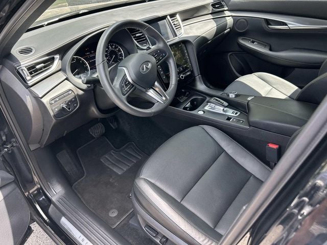2025 INFINITI QX55 LUXE