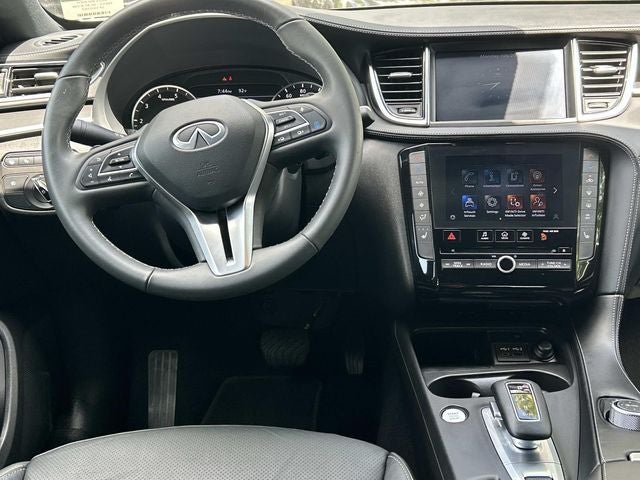 2025 INFINITI QX55 LUXE
