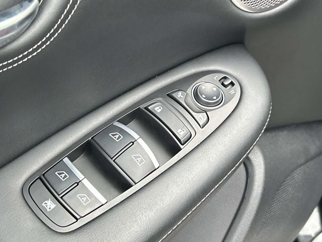 2023 INFINITI QX55 SENSORY