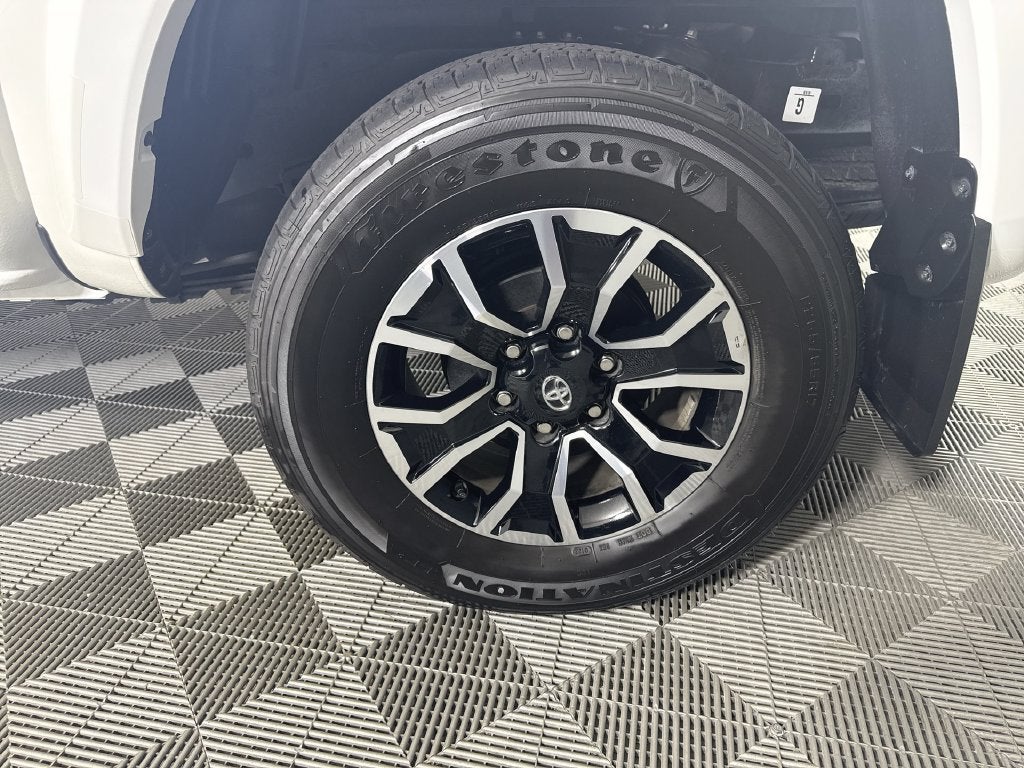 2022 Toyota Tacoma TRD Sport V6