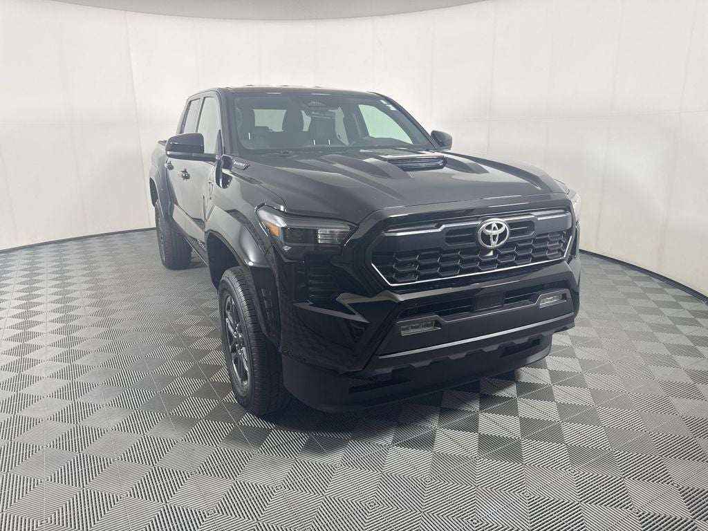 2025 Toyota Tacoma Hybrid TRD Sport