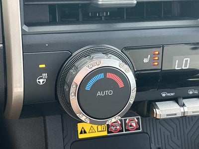 2024 Toyota Tacoma Hybrid TRD Off Road