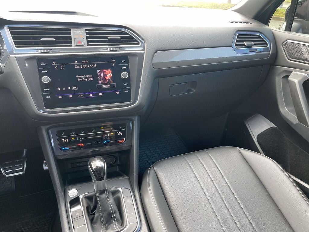 2023 Volkswagen Tiguan SE R-Line Black