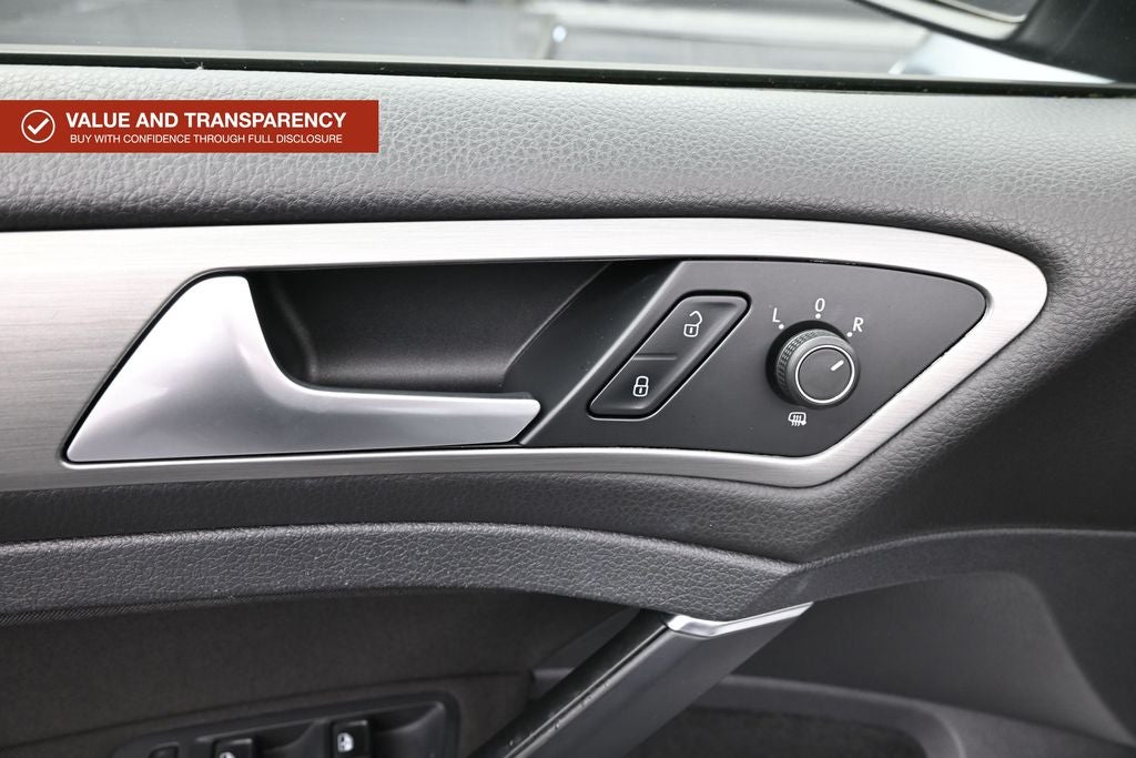 2016 Volkswagen Golf SportWagen S