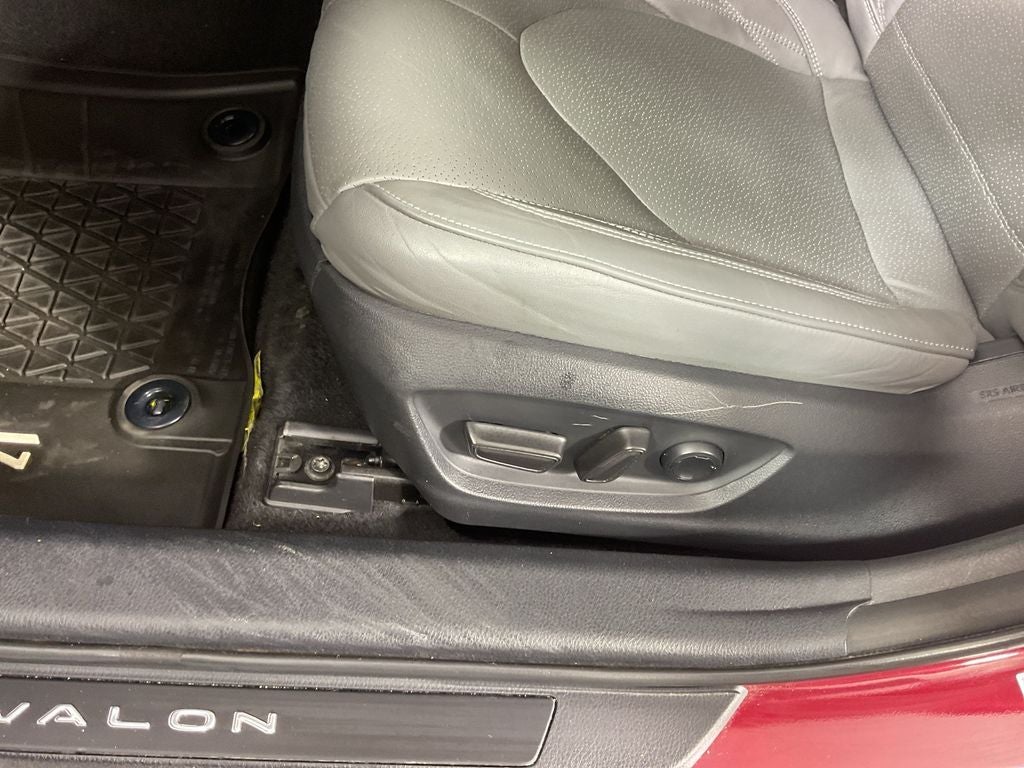 2019 Toyota Avalon Limited