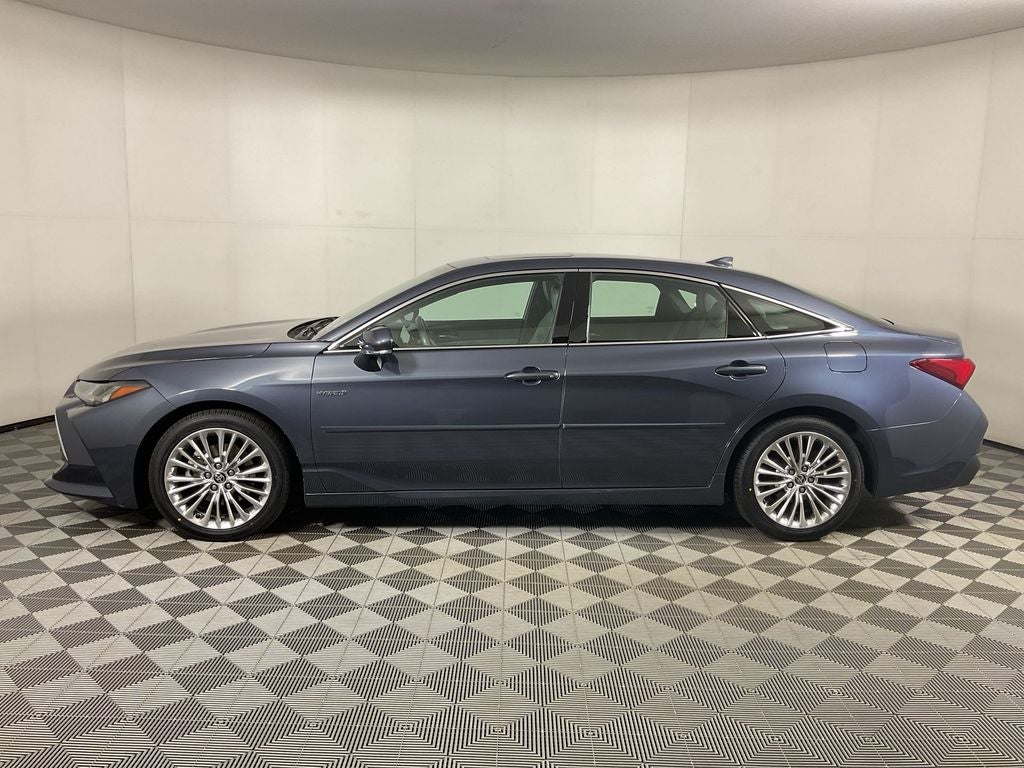 2020 Toyota Avalon Hybrid Limited
