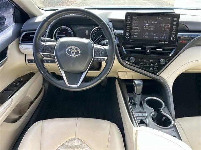 2022 Toyota Camry Hybrid XLE