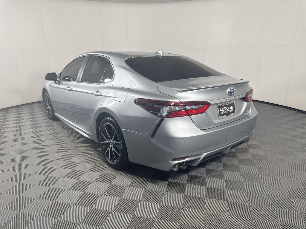 2021 Toyota Camry Hybrid SE