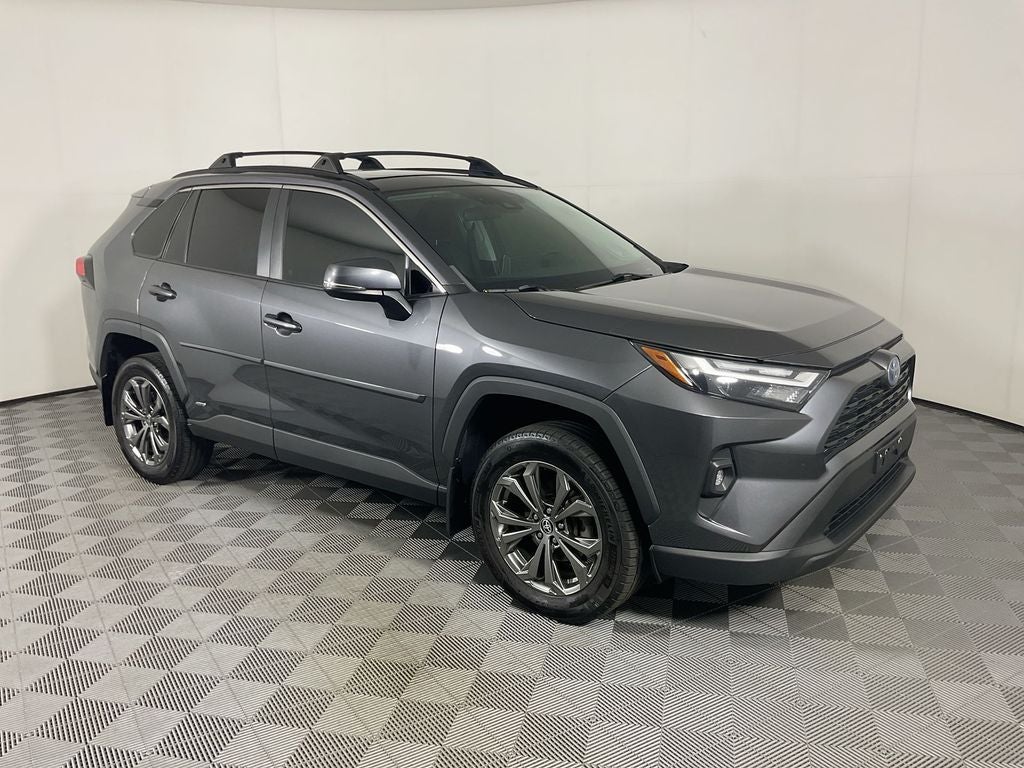 2022 Toyota RAV4 Hybrid XLE Premium