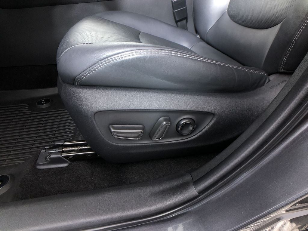 2023 Toyota RAV4 Hybrid Limited