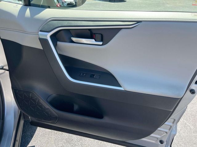 2025 Toyota RAV4 Hybrid Limited