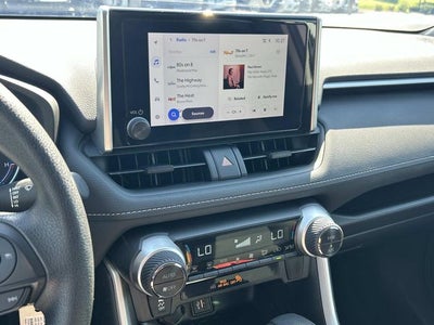 2025 Toyota RAV4 Hybrid LE